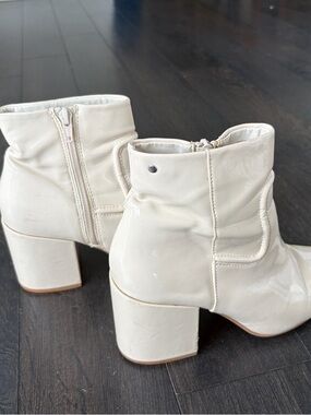 Matt & Nat Cream Patent Block Heel Ankle Booties